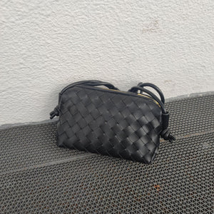 Bottega-Veneta-style Loop Candy Intrecciato Leather Shoulder Bag