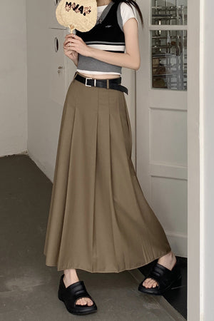 Pleated Suit Skirt w/ Belt
