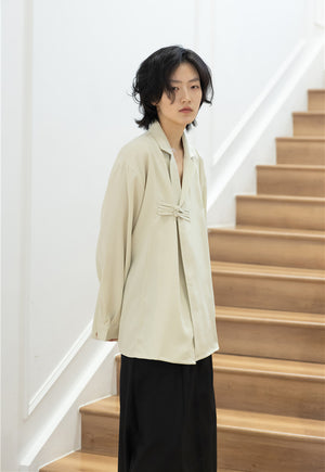Slanted-placket Lapel Shirt with Japanese-style Buckle